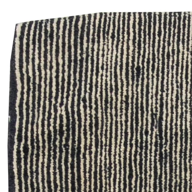 Modern High-Quality Contemporary Striped Gray Handmade Rug by Doris Leslie Blau For Sale - Image 3 of 6