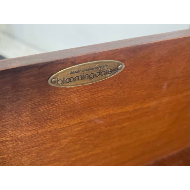 Vintage Bloomingdale's Burnt Bamboo Rattan Bachelor Chest For Sale - Image 9 of 9
