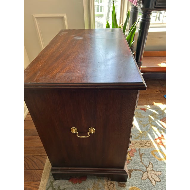 Wood Compact, Vintage Chest of Drawers by Henkel Harris, Virginia Galleries in 18th Century Chippendale Style. 1970’s. For Sale - Image 7 of 8