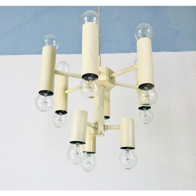 Mid-Century Modern 1960s Sciolari 9-Arm White Chandelier For Sale - Image 3 of 13