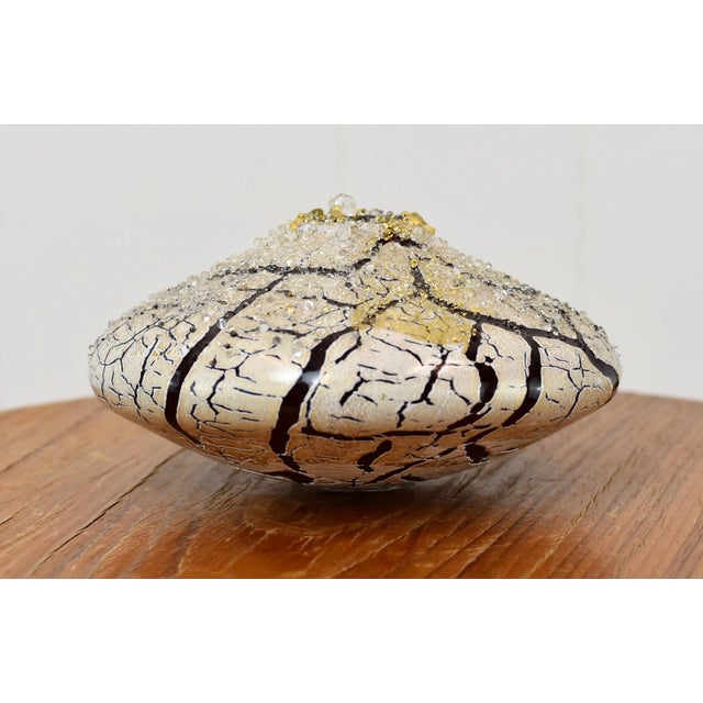 Late 20th Century Blaker DeSomma Signed Art Glass Vase Gold Red White For Sale - Image 5 of 10