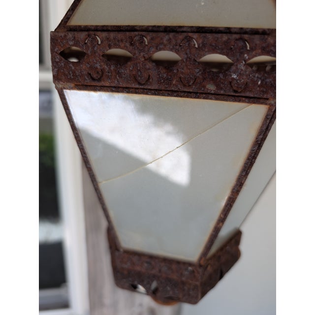 1900-1909 Set of Lanterns on Cast Iron Victorian Style Brackets For Sale - Image 10 of 12