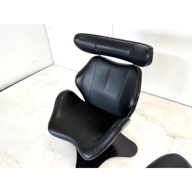 Set of Leather Tok Armchair & Ottoman by Toshiyuki Kita for Stokke For Sale - Image 5 of 17