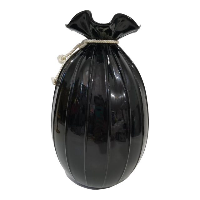 1960s Large Pilgrim Glass Black & White Satchel Art Glass Vase For Sale