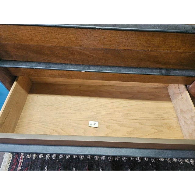 Mid 20th Century American of Martinsville Highboy Dresser For Sale In Providence - Image 6 of 14