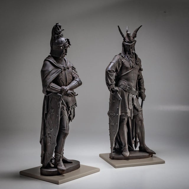 German Artist, Heroes of the Nibelungenlied, Cast Iron, Late 19th Century, Set of 2 For Sale - Image 10 of 15