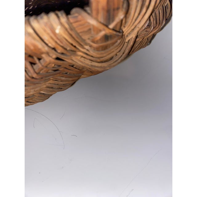 1930s Buttocks-Shaped Honeysuckle Gathering Basket For Sale In Miami - Image 6 of 10