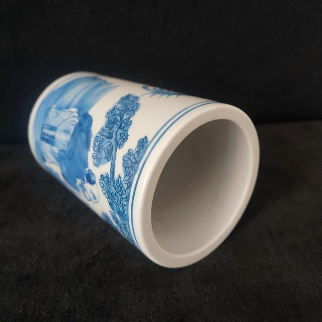 White Chinese Ceramic Pot,Blue and White Porcelain Brush Pot Hand Painted Figures Story Pattern For Sale - Image 8 of 10