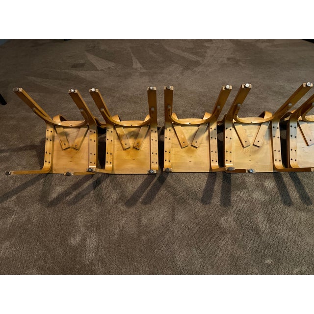 1940s 12 Rare Vintage Thonet Beech Bentwood "Saddle Seat" Dining Chairs 1940's For Sale - Image 5 of 10