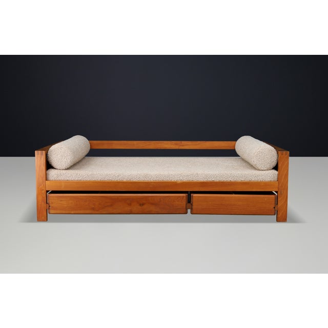 Elm Daybed in Ecru Bouclé Upholstery from Pierre Chapo, France, 1970s For Sale - Image 3 of 18