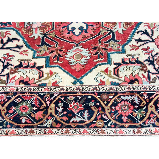 Late 19th Century Persian Serapi Rug For Sale In Chicago - Image 6 of 16