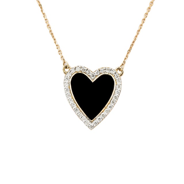 Natural diamond 0.25cts pendant in 18k gold For Sale - Image 11 of 18