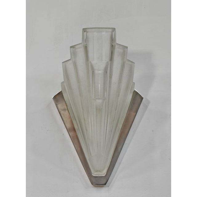 1930s Pair of Marius Sabino 1930s French Art Deco Modernist Slip Shade Wall Sconces - 2 Pairs Available For Sale - Image 5 of 11