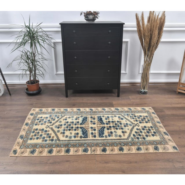 Turkish Vintage Turkish Hand-Knotted Rug For Sale - Image 3 of 8