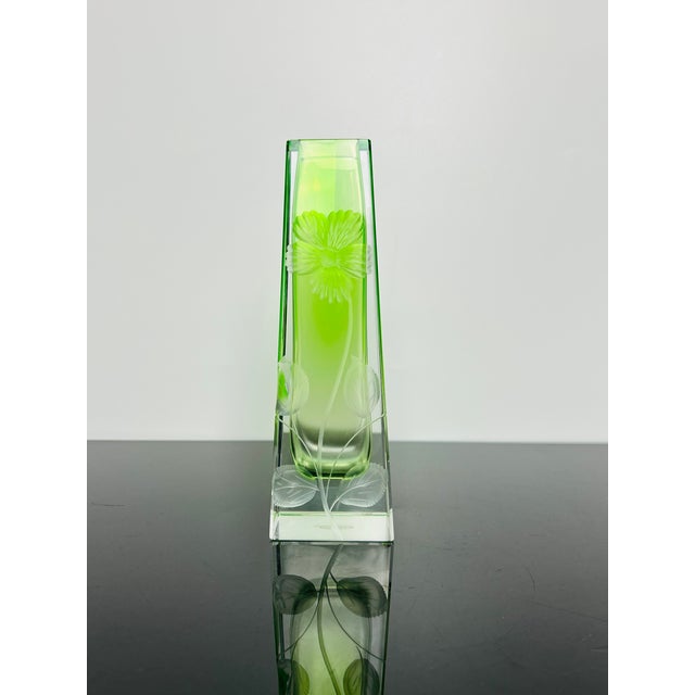 20th Century Green Uranium Art Glass Vase with Hand-Engraved Floral Décor from Moser Karlsbad, Czechoslovakia For Sale - Image 11 of 11