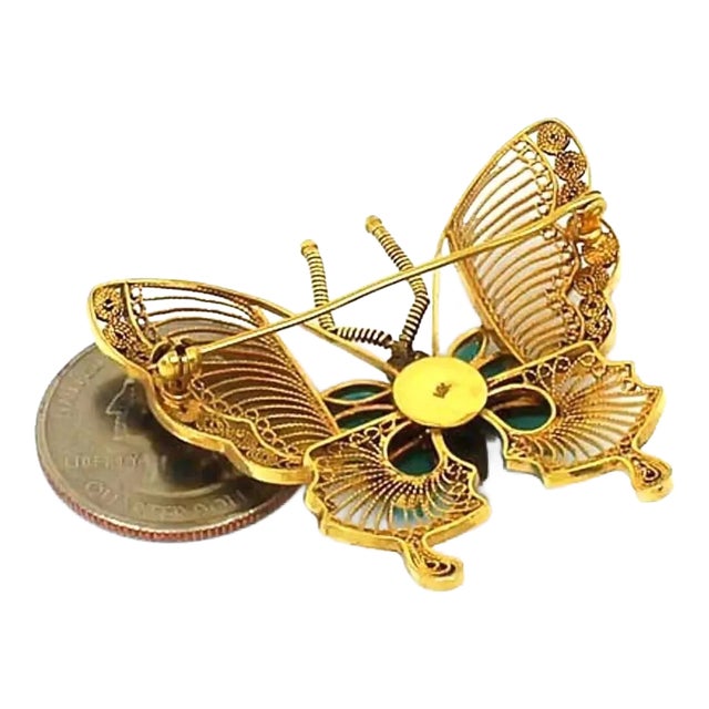 Late 20th Century Filigree Butterfly Turquoise & Multi-Color 18k Yellow Gold Enamel Brooch For Sale