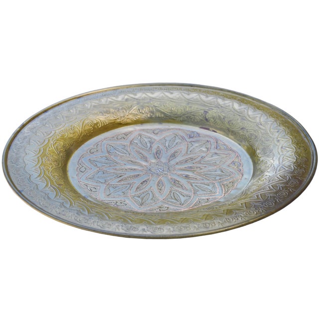 Early 20th Century Early 20th Century Hand-Engraved Brass Tray With Copper Floral Motif For Sale - Image 5 of 8