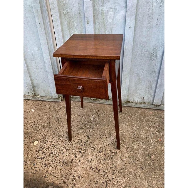 Antique Federal Style Mahogany Side Table With Dovetails and Finished Back Well made, sturdy Approximate measures Height...