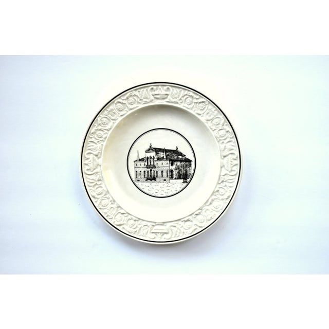 Mottahedeh Vintage Italian Mottahedeh Creamware Neoclassical Palazzo Architecture Small Plates - Set of 4 For Sale - Image 4 of 10