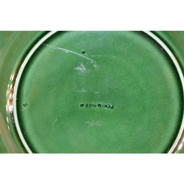 Pair of 19th Century Wedgwood Green Majolica Sunflower Plates For Sale In Greensboro - Image 6 of 9