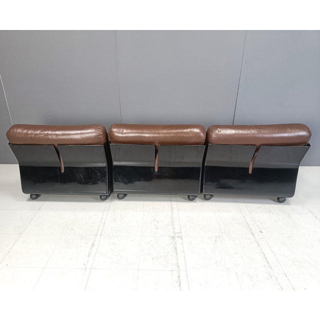 Model Amanta Modular Sofa by Mario Bellini for B&b Italia, 1970s, Set of 3, in Very Good conditions. Designed 1970 to 1979...