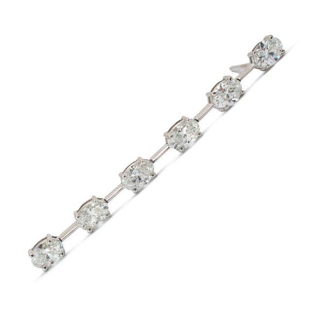 Early 21st Century Ladies 18k White Gold 3.50ctw Oval Cut Diamonds Drop Dangle Earrings For Sale - Image 5 of 9