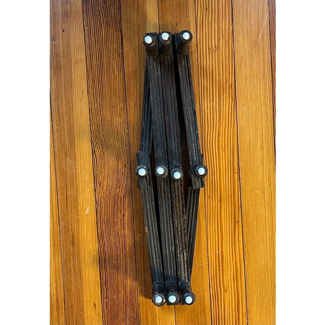 Antique 19th Century Reeded Wood and Turned Peg Adjustable Accordion X-Form Wall Mounted Coat Rack or Hooks for Scarves and Hats For Sale - Image 9 of 12