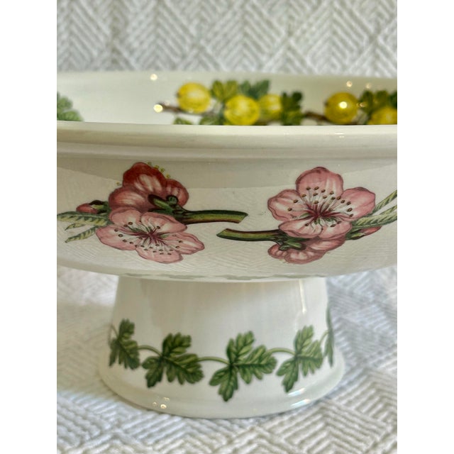English Vintage 1980’s Portmeirion Pomona Fruit Pedestal Bowl or Compote For Sale - Image 3 of 8