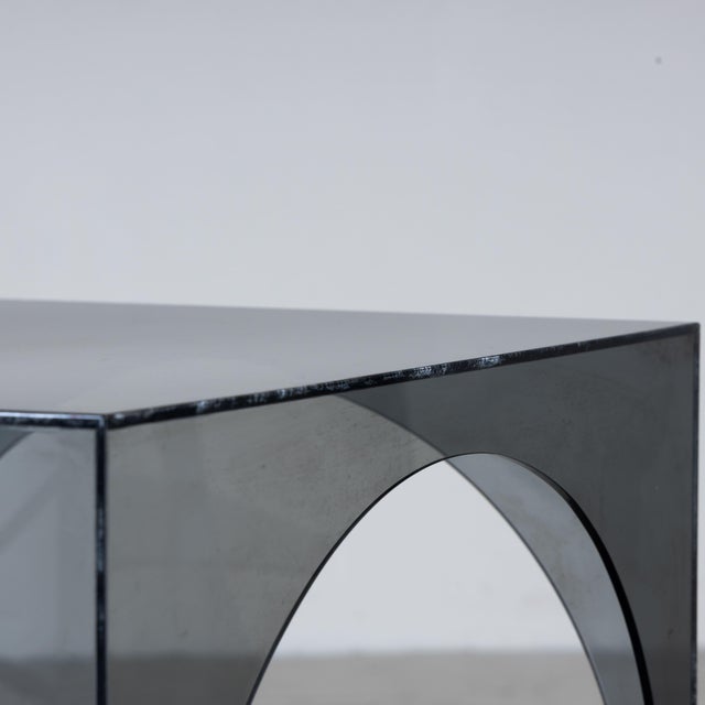 Acrylic Glass Bedside Tables, 1970s, Set of 2 For Sale - Image 11 of 16