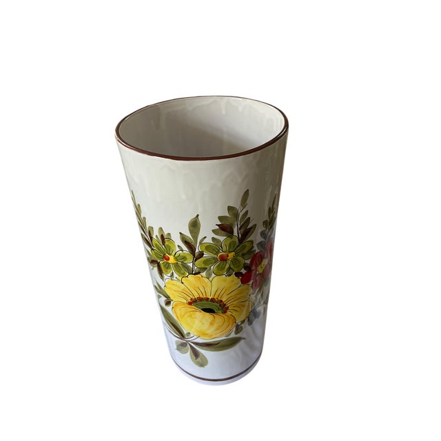 Cream Vintage Italian Hand-Painted Ceramic, Umbrella Stand / Floor Vase in the Deruta / Faenza Tradition (Export Ware), Circa 1950s–70s For Sale - Image 8 of 13