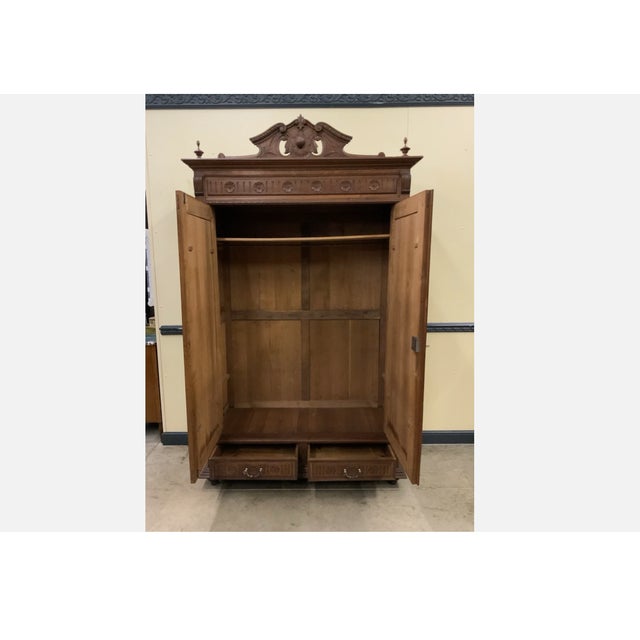 Age: circa 1880 Wood type: solid oak Condition: very good, meticulously maintained, fully restored original condition...