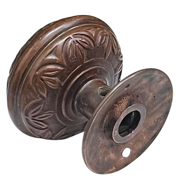 1870s American Cast Bronze Door Knob W/ Rosette. Set of Two For Sale - Image 4 of 6