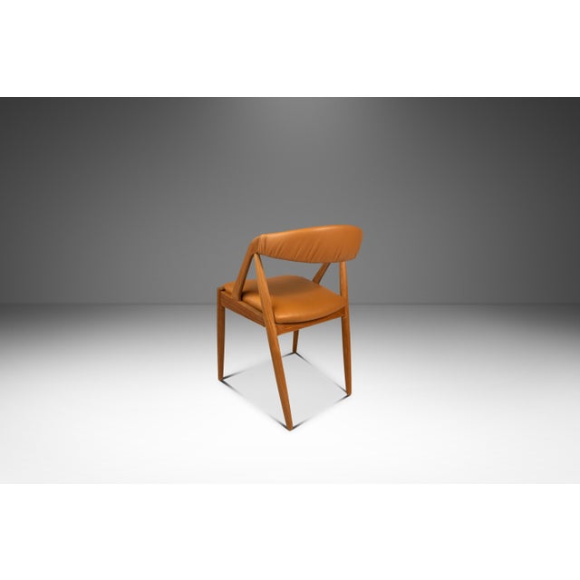 Set of Four (4) Mid-Century Danish Modern Model 31 Dining Chairs in Teak & Leather Attributed to Kai Kristiansen for Schou Andersen, Denmark, C. 1960s For Sale In Orlando - Image 6 of 18