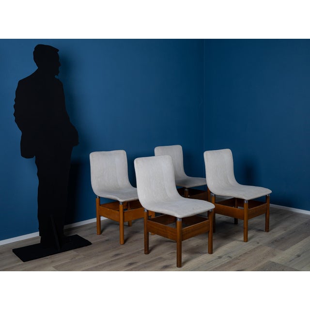 Vintage Chairs in Wood and Metal by Vittorio Introini for Saporiti, Italy, 1960s, Set of 4 For Sale - Image 9 of 9