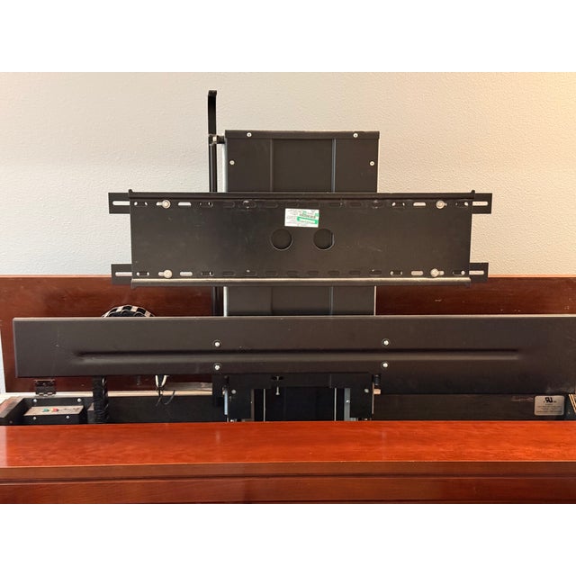 Hooker Furniture Media Center & Audio Cabinet - Lift Cabinet - Hooker Furniture Usa For Sale - Image 4 of 6