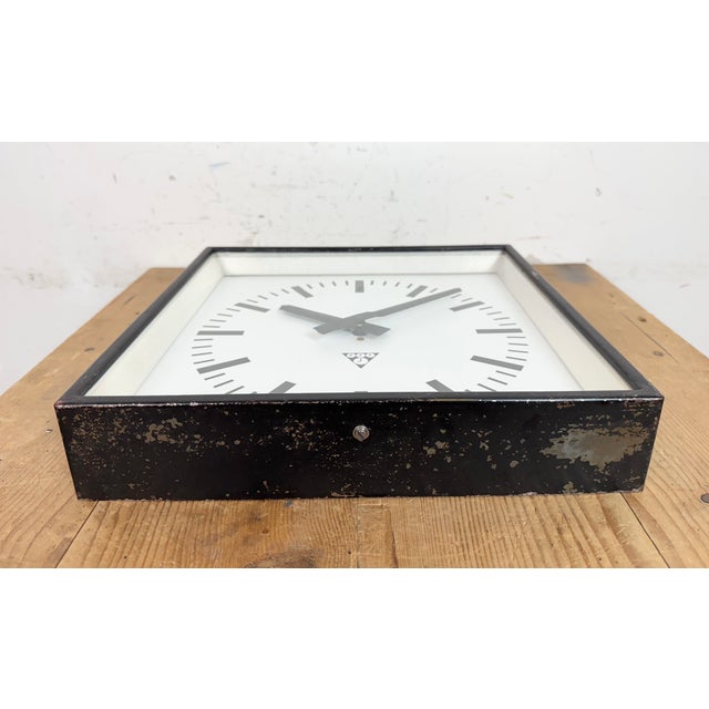 Black Industrial Black Square Wall Clock from Pragotron, 1970s For Sale - Image 8 of 17