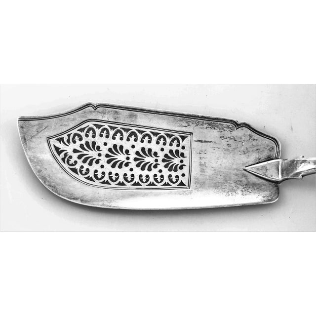 During the 17th and 18th centuries England was known for its silversmiths and their amazing designs. Here we are proud to...