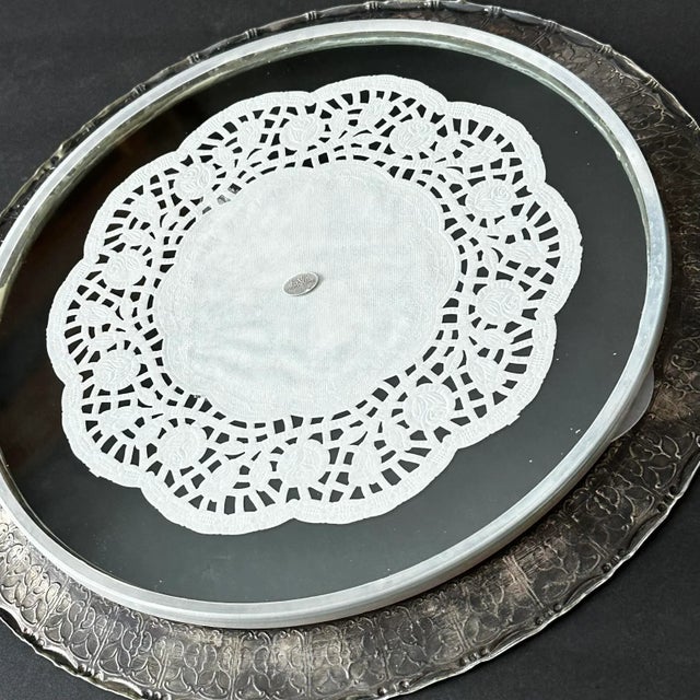 Vintage Late 20th Century Round Green & White Silver Plated & Glass Platter For Sale - Image 9 of 13
