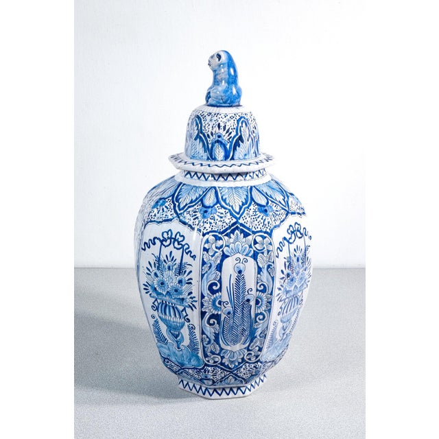 Lidded Vases, Delft, 1800, Set of x For Sale - Image 12 of 18