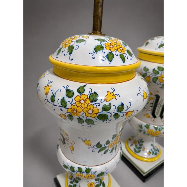 1980s Pair of Italian Maiolica Apothecary Jars Converted to Lamps For Sale - Image 5 of 7