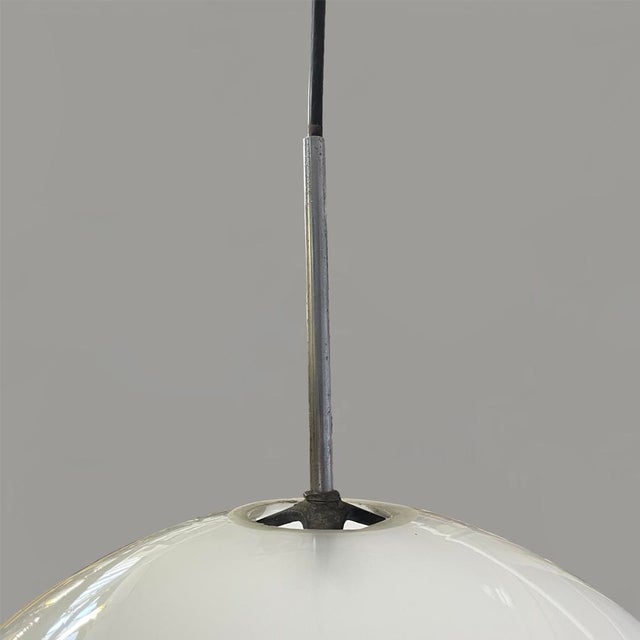 1960s Mid-Century Modern Italian Round Opaline Glass Chandelier, 1960s For Sale - Image 5 of 16