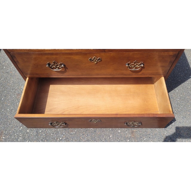 Wood 1960s Hekman Mahogany Small Chest For Sale - Image 7 of 13