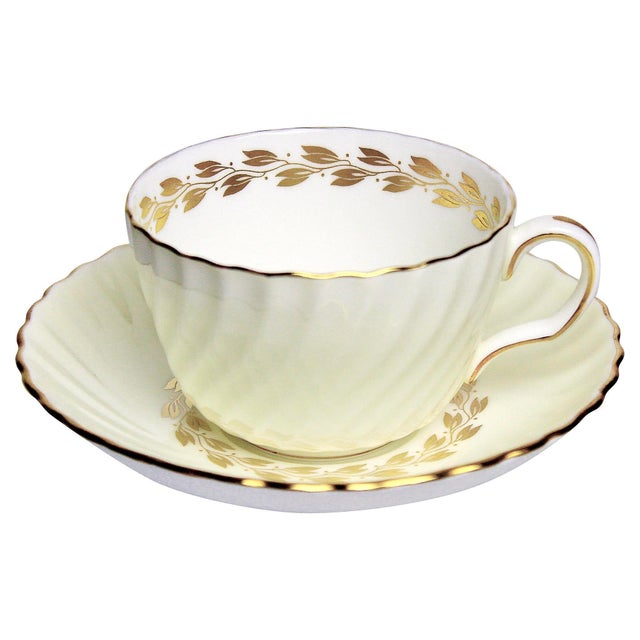 1950s 1950s Midcentury Minton Bone China Dinner Service for 12 Settings, 67 Pieces For Sale - Image 5 of 8