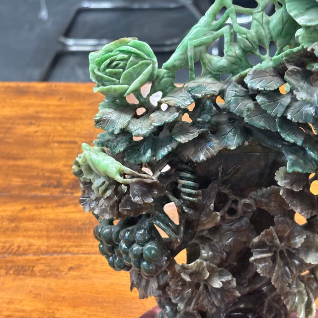 20th Century Chinese Art Jade Vase Sculpture, 1900 For Sale - Image 6 of 12