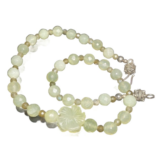 Gemstome Necklace Hand-Carved Round Faceted Prehnite Flower Necklace With Labradorite Spacers and Sterling Silver Ornate Clasp For Sale