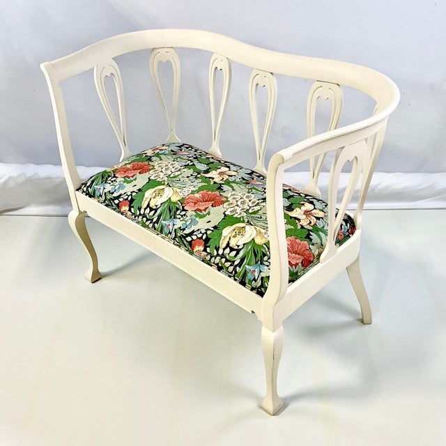 1940s Vintage French Empire Regency Settee Bench, After Josef Frank, Newly Refurnished. For Sale - Image 13 of 18