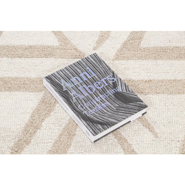 Textile Contemporary Geometric Wool Rug in Beige & Ivory by Rug & Kilim, India For Sale - Image 7 of 7