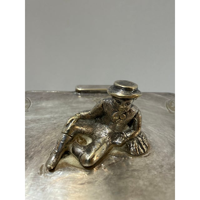 Jonas Bowen & Son Birmingham Victorian silver plated biscuit or trinket box. Rectangular shaped with an engraved hinged...