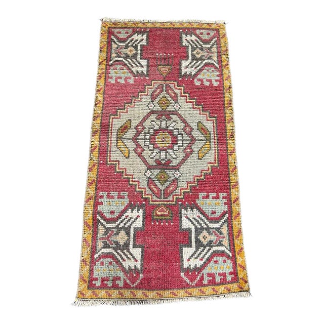 Turkish Yastik Rug 1'6" x 3' For Sale
