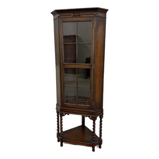 Antique English Jacobean Corner Cabinet Barley Twist Legs Glass Door Oak 1920s For Sale
